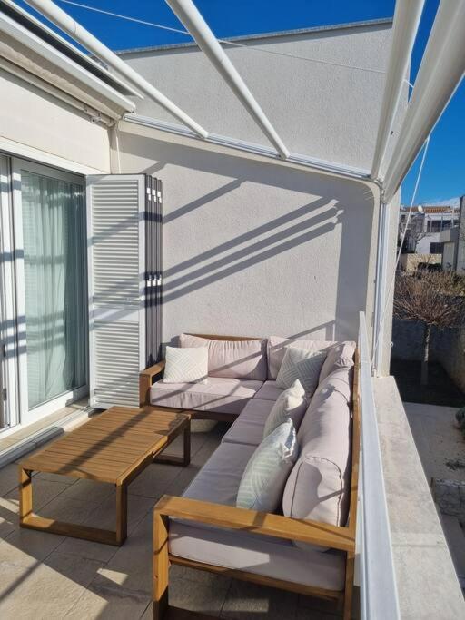 Sunny Sky Punta Skala, See View, 75 M To The Beach بيتريتْشاني المظهر الخارجي الصورة