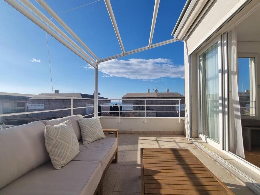 Sunny Sky Punta Skala, See View, 75 M To The Beach بيتريتْشاني المظهر الخارجي الصورة