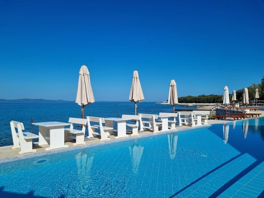 Sunny Sky Punta Skala, See View, 75 M To The Beach بيتريتْشاني المظهر الخارجي الصورة